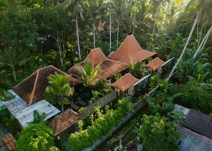 Jaya Villa *